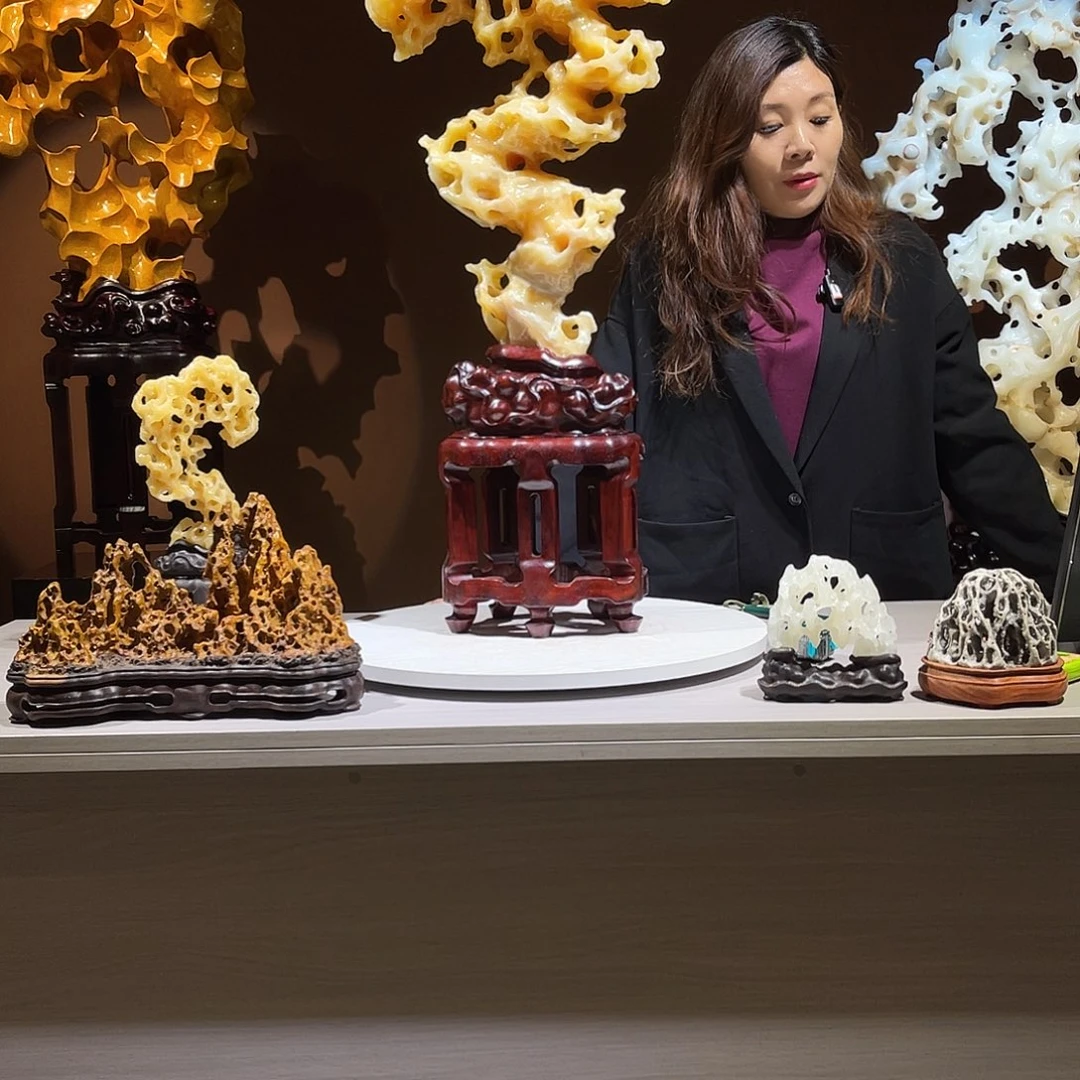 太湖石摆件，高84宽34