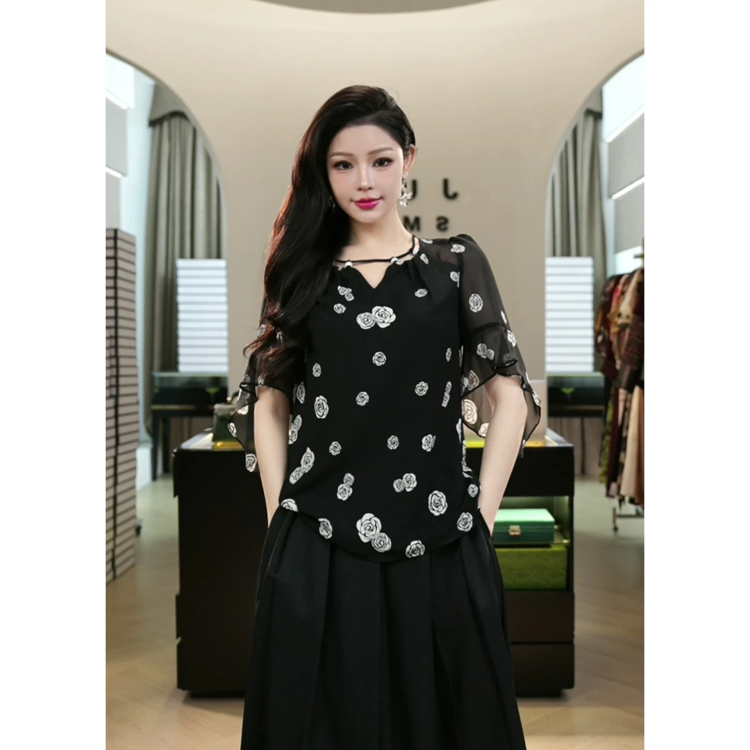 现货2025夏季新款【ZM24-X518】领口小心机设计花朵黑色上衣女