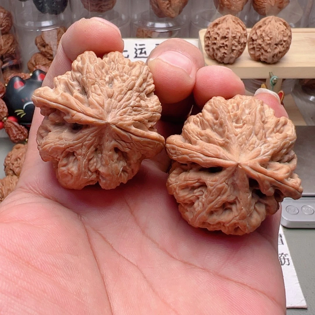 文玩核桃吊坠45尺全品大粗筋