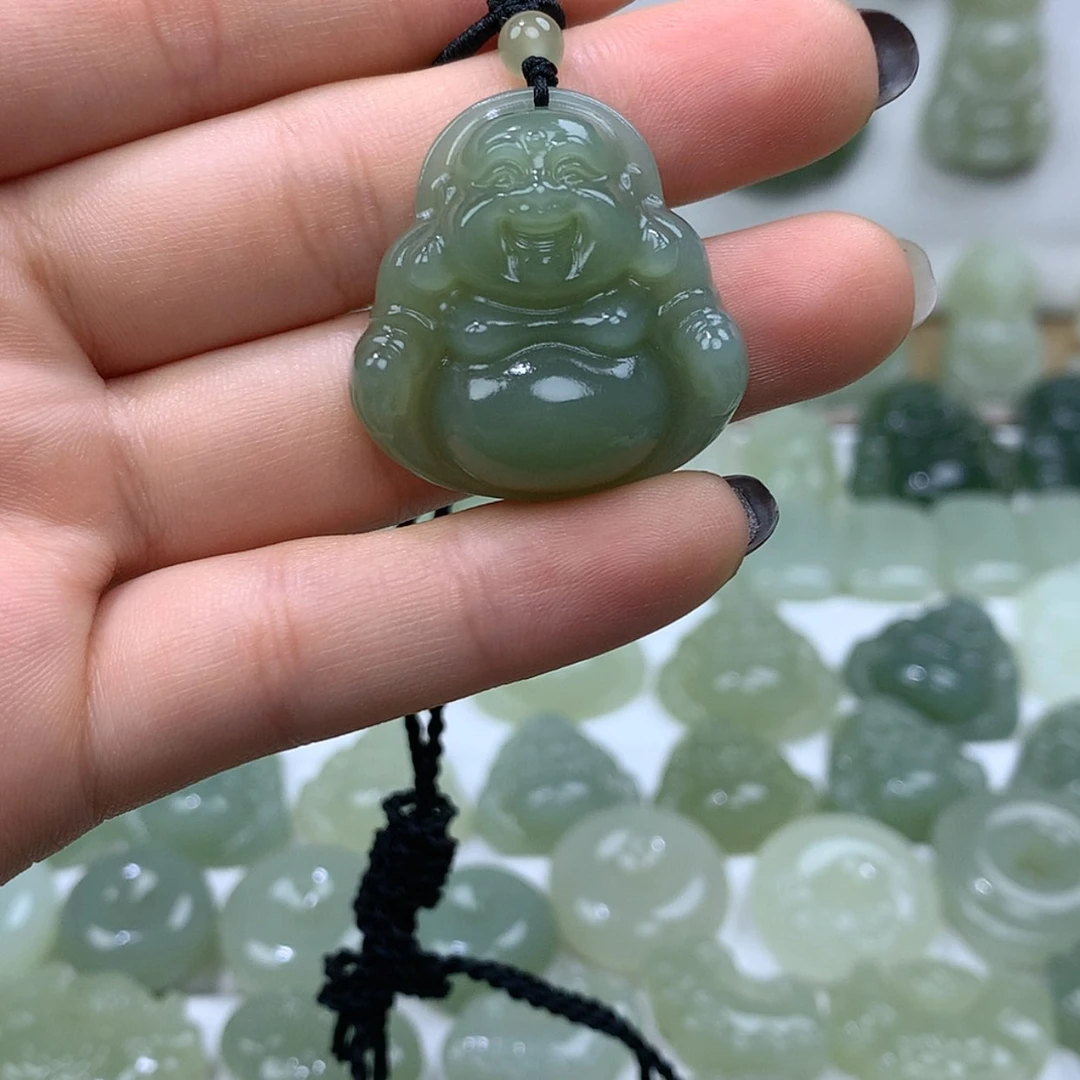 【闪购商品】颈饰未镶嵌和田玉