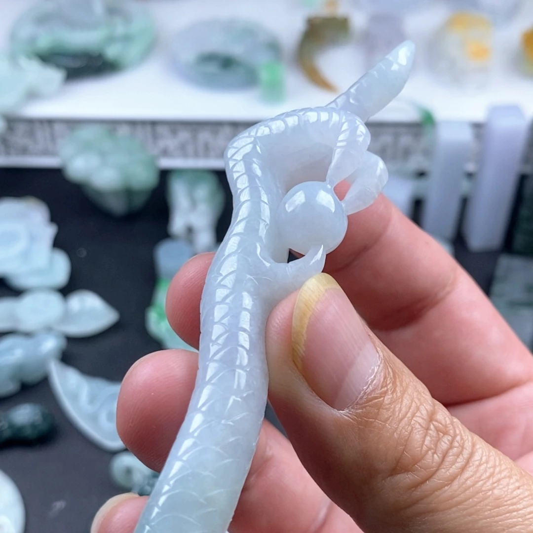 翡翠未镶嵌颈饰天然翡翠