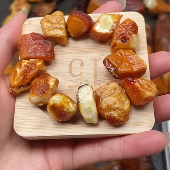 定制琥珀订制白蜡随型手串