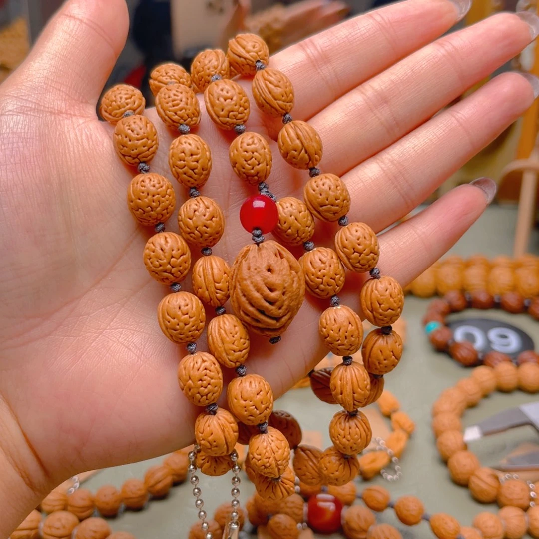 看***看吊坠桃核桃核脖挂