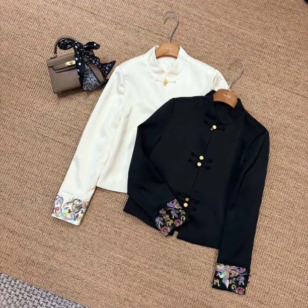 海卓～秋冬款单排扣宽松型刺绣立领拼接唐装中国风长袖外套 075