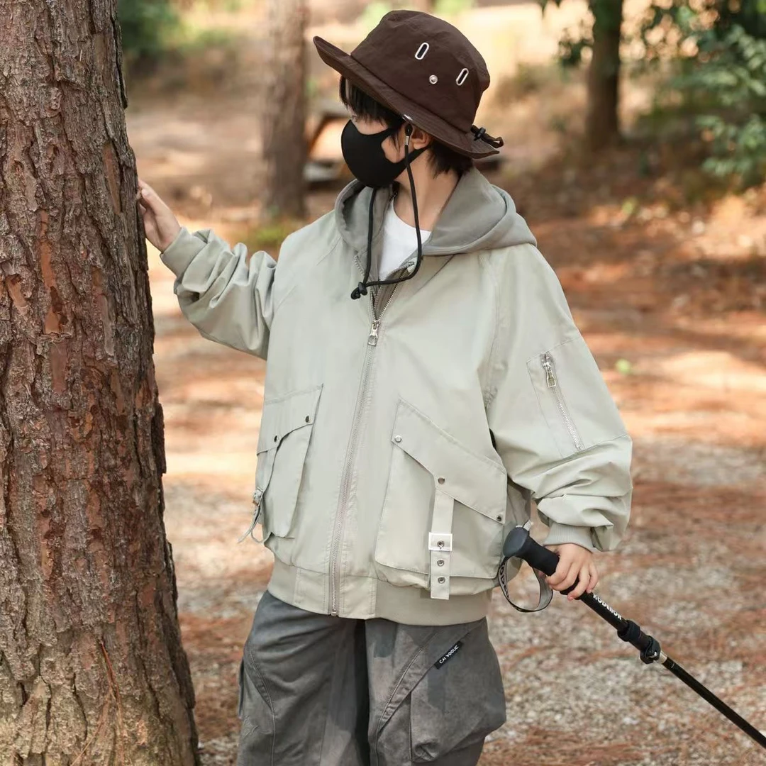 休闲风B类秋季常规连帽普通外套风衣大童欧若动感风