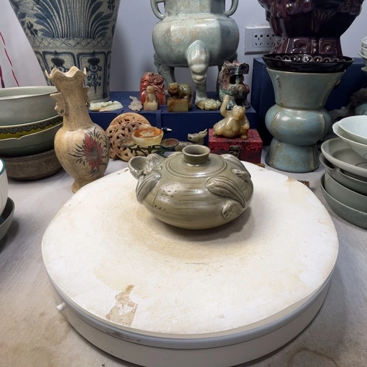 摆件?**香越窑娃尊瓷器摆件1