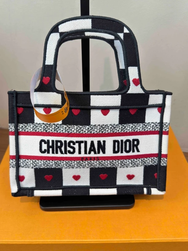 99新 DIOR/迪奥 爱心格帆布托特mini /b00032