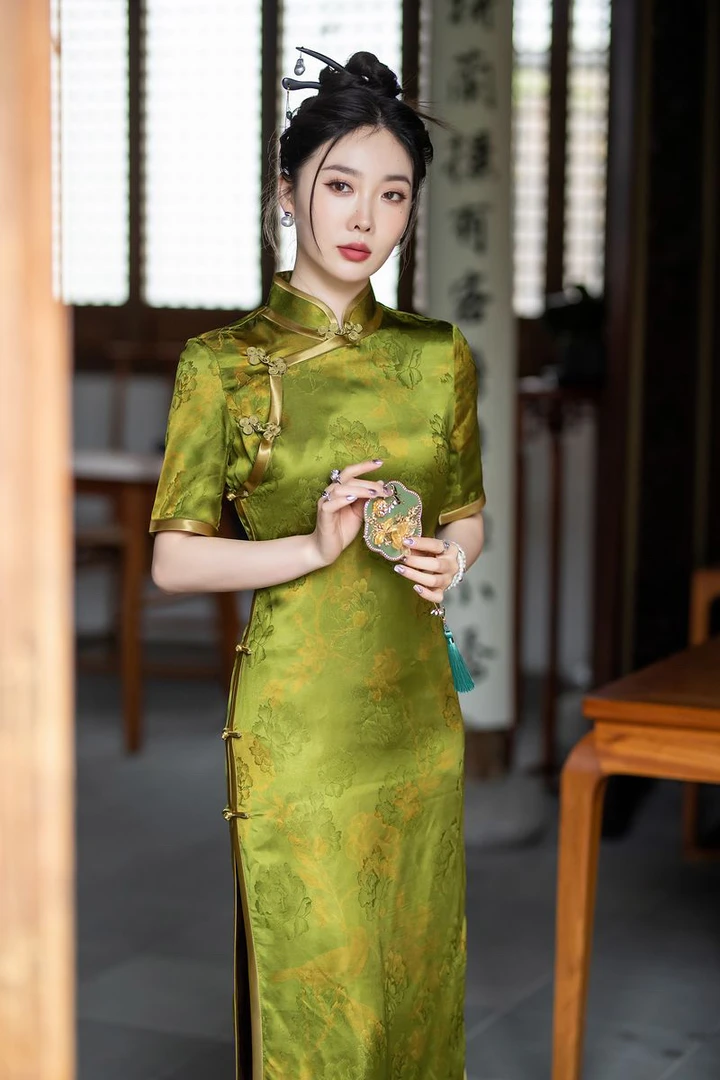 白幼秀夏季清凉设计师 全开襟中式古法复古气质年轻日常旗袍3260