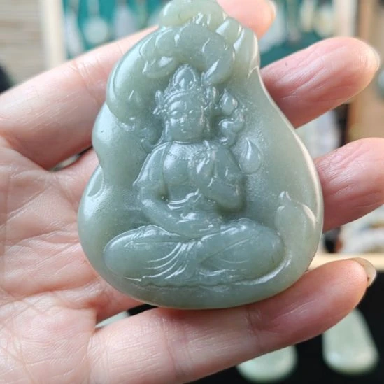 和田玉未镶嵌挂件