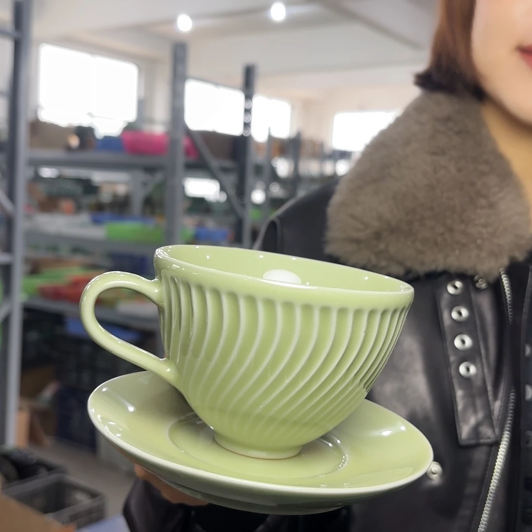 龙泉云间青瓷小米茶器