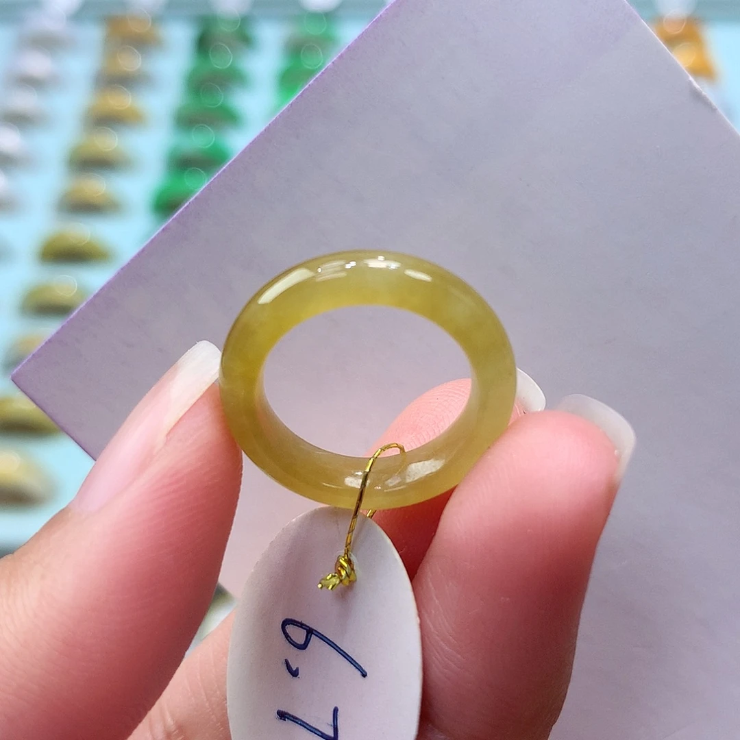 未镶嵌戒指翡翠67圈