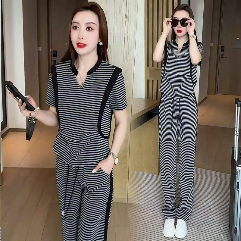 200斤微胖mm休闲套装女士特大码宽松显瘦遮肉洋气质妈妈装运动服