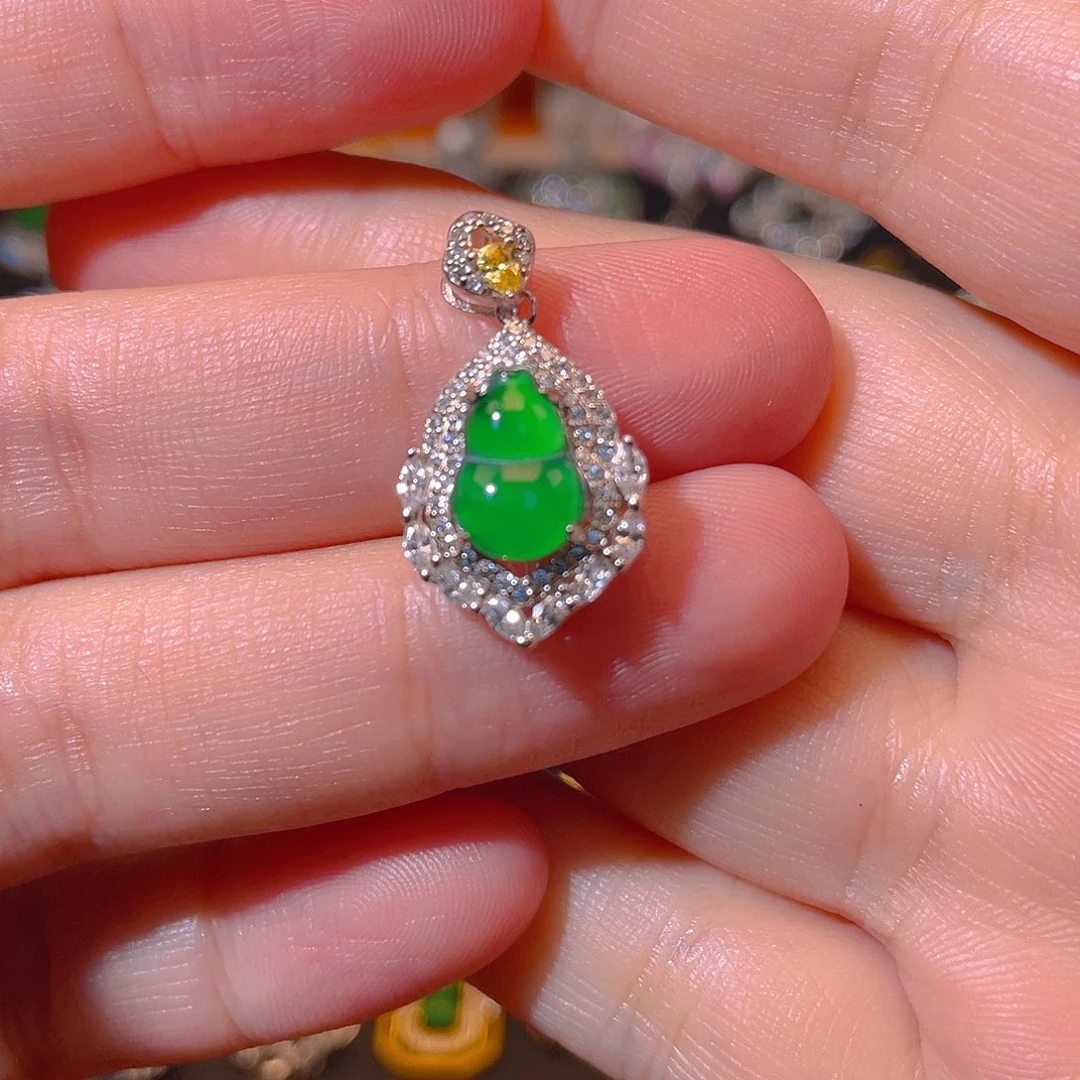 宽***在翡翠银S925镶嵌吊坠(不含链)