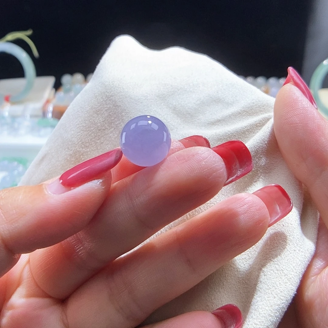 翡翠未镶嵌颈饰圆珠12.7