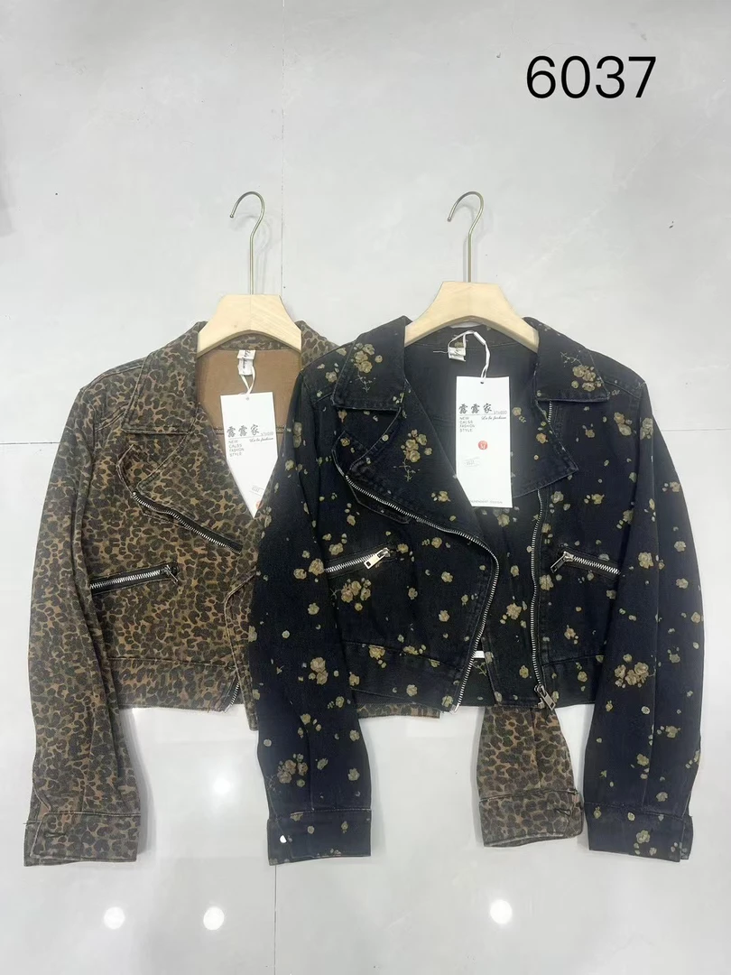 小个子碎花牛仔机车外套