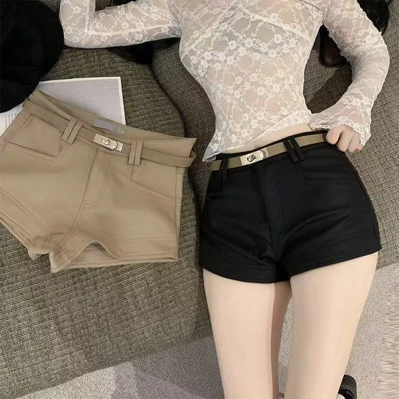 休闲短裤女外穿春季卡其色阔腿裤辣妹热裤西装裤子高腰靴裤