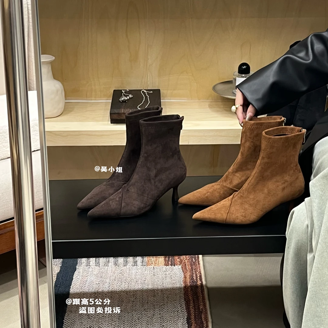 2025秋冬新款小众设计感法式气质时尚百搭绒面尖头短靴高跟时装靴