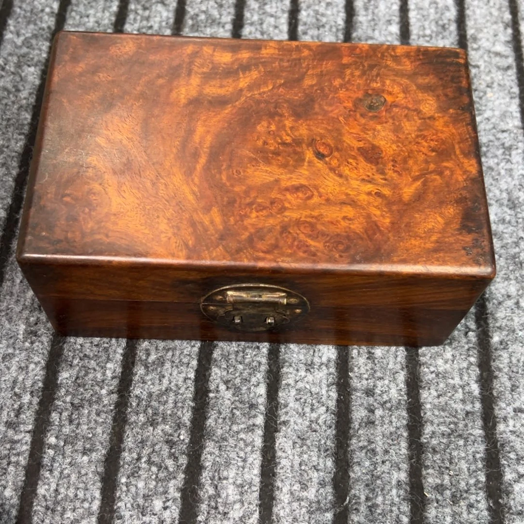 莫***非缅甸花梨木首饰盒