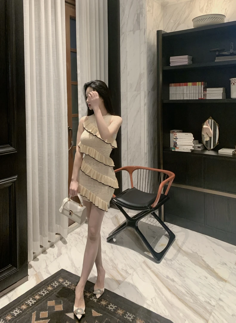 孙智惠zs「美人具像化」新款夏季透气针织纹理荷叶边天丝连衣裙