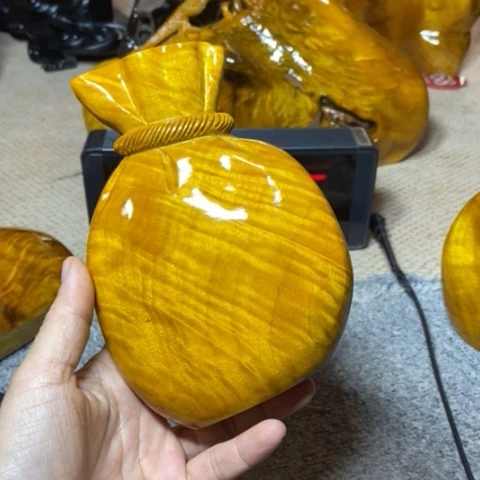 想***想金丝楠代代有福的