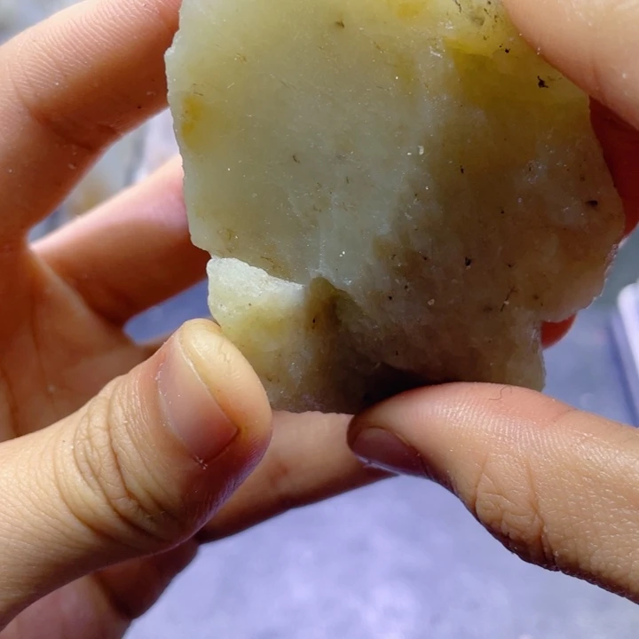 和田玉（糖玉）未镶嵌珠宝半成品