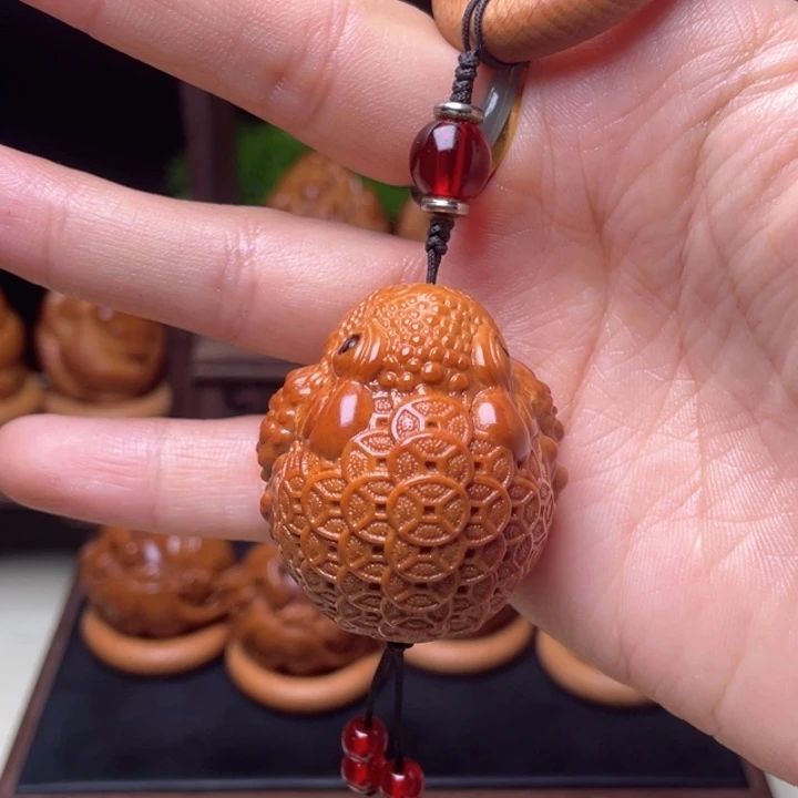 吊坠橄榄核金币金蟾单籽3.67