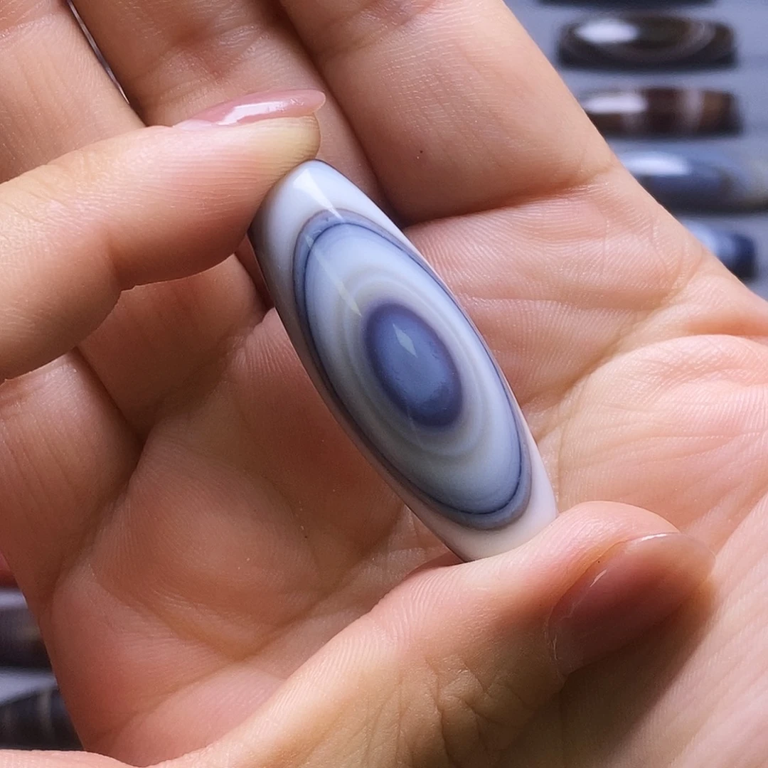 心***℃玛瑙/玉髓未镶嵌颈饰