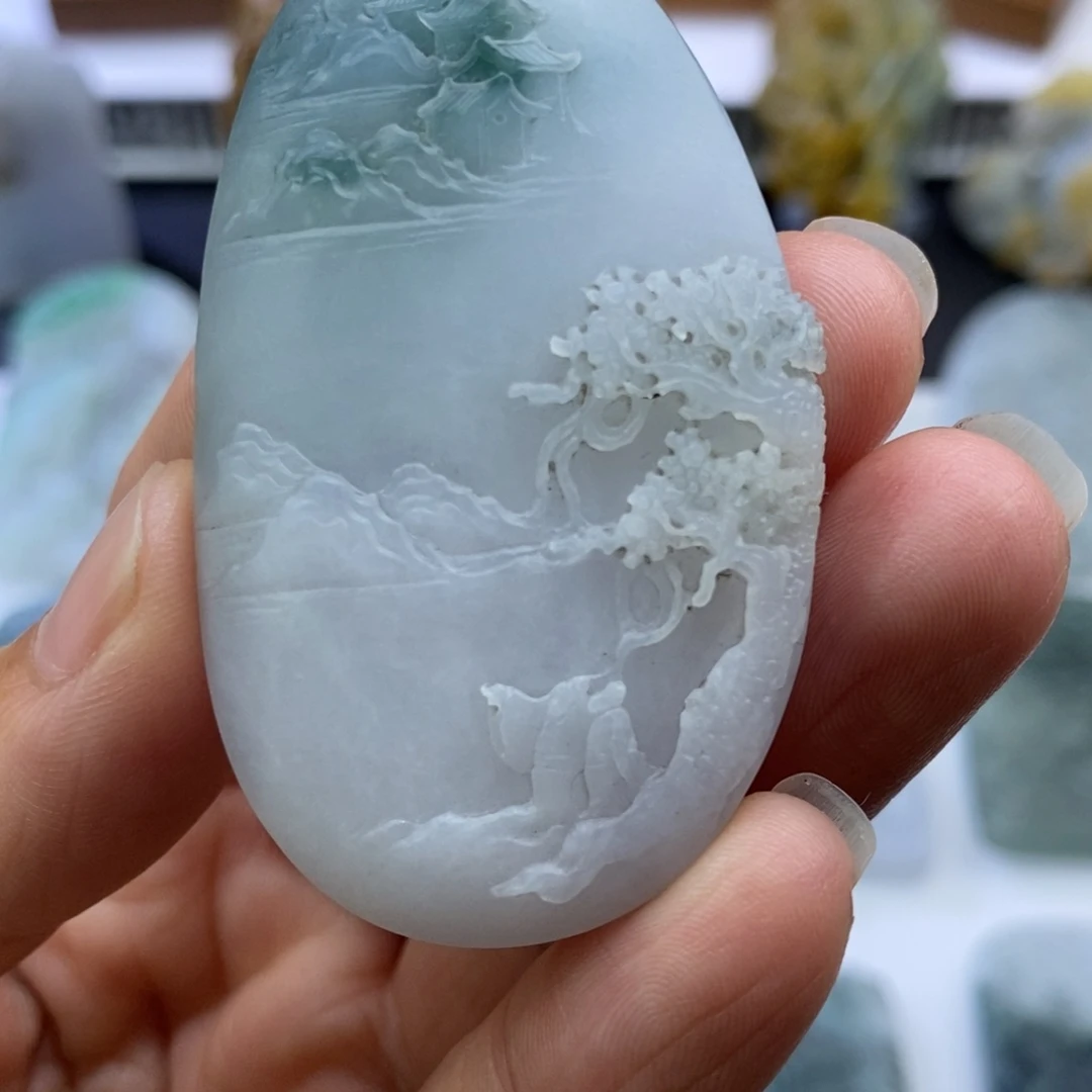 定制翡翠未镶嵌空**渡山水