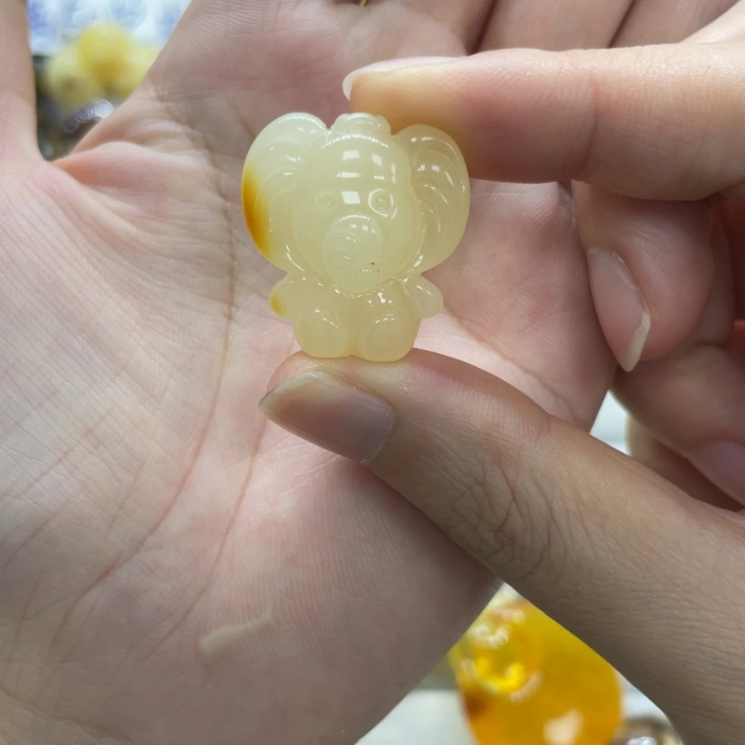 裸石琥珀未镶嵌天然琥珀