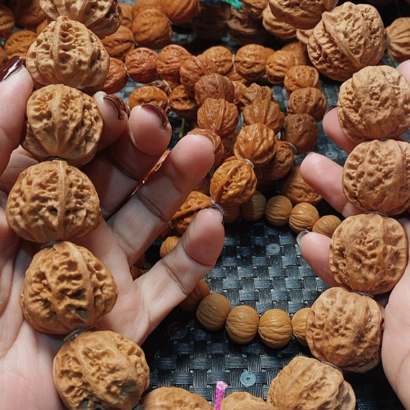 【闪购商品】文玩核桃吊坠大**得粗筋