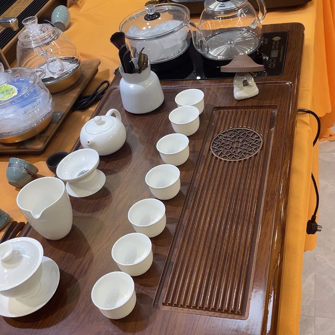 龙凤等几派代表将与他们