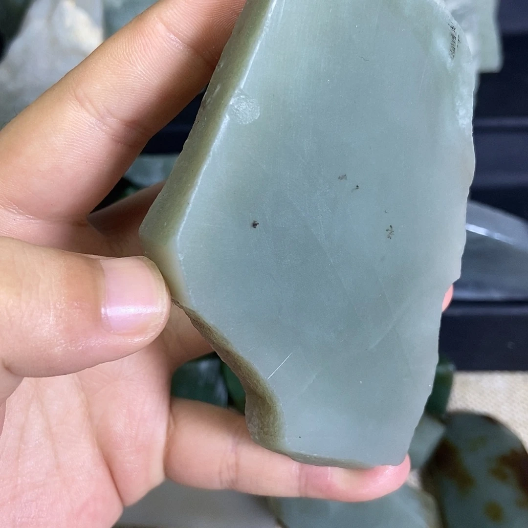 和田玉未镶嵌珠宝奇石