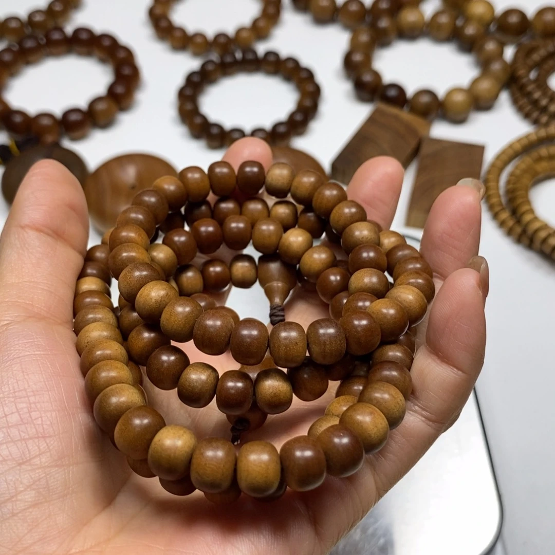 檀香木哼**哈老山檀香8.9沉水奶香