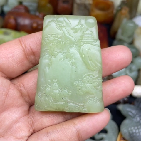 蛇纹石玉未镶嵌颈饰29