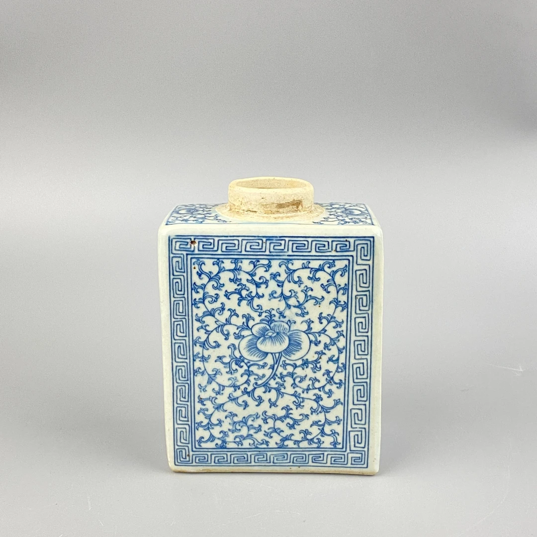 清中期青花缠枝花卉纹茶叶罐【古董拍卖】Y224AMS1222005