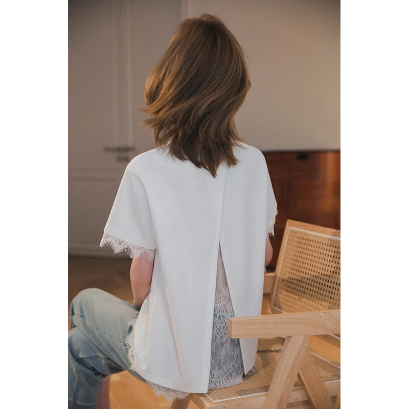 小谷粒T恤女蕾丝拼接短袖2025夏季新款直筒圆领法式温柔上衣
