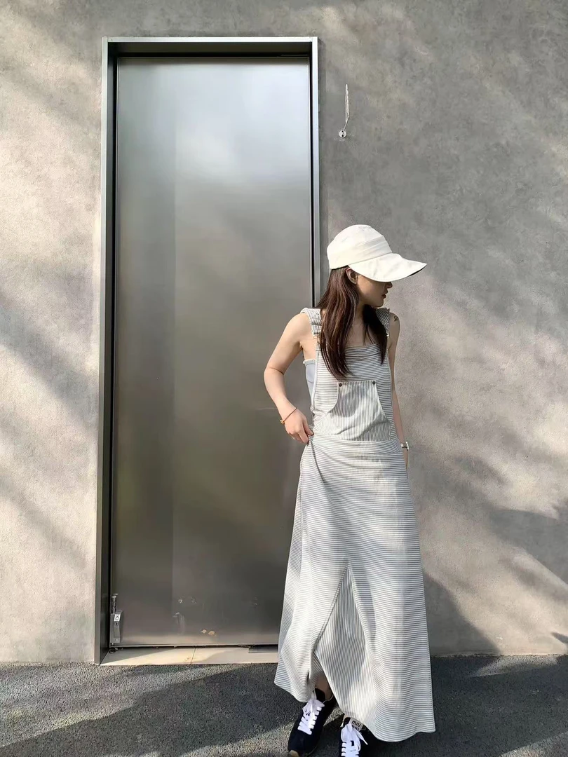 遛弯裙/女装夏季2025新款长裙子显瘦无袖背带气质连衣裙吊带裙