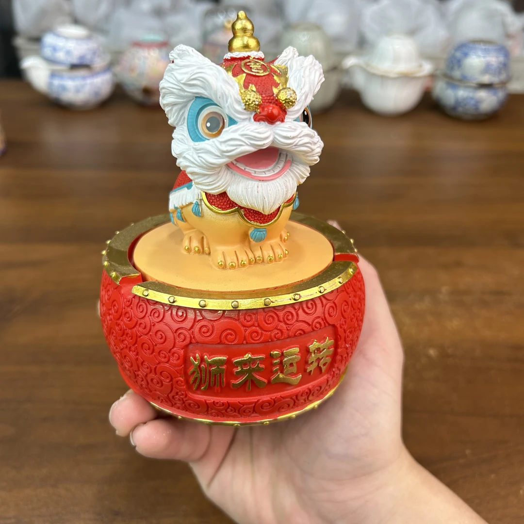 G023-国潮醒狮招财烟灰缸家用客厅茶桌摆件