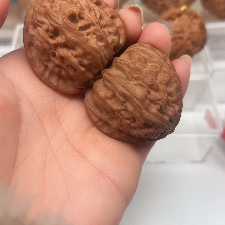 吊坠文玩核桃三角白41