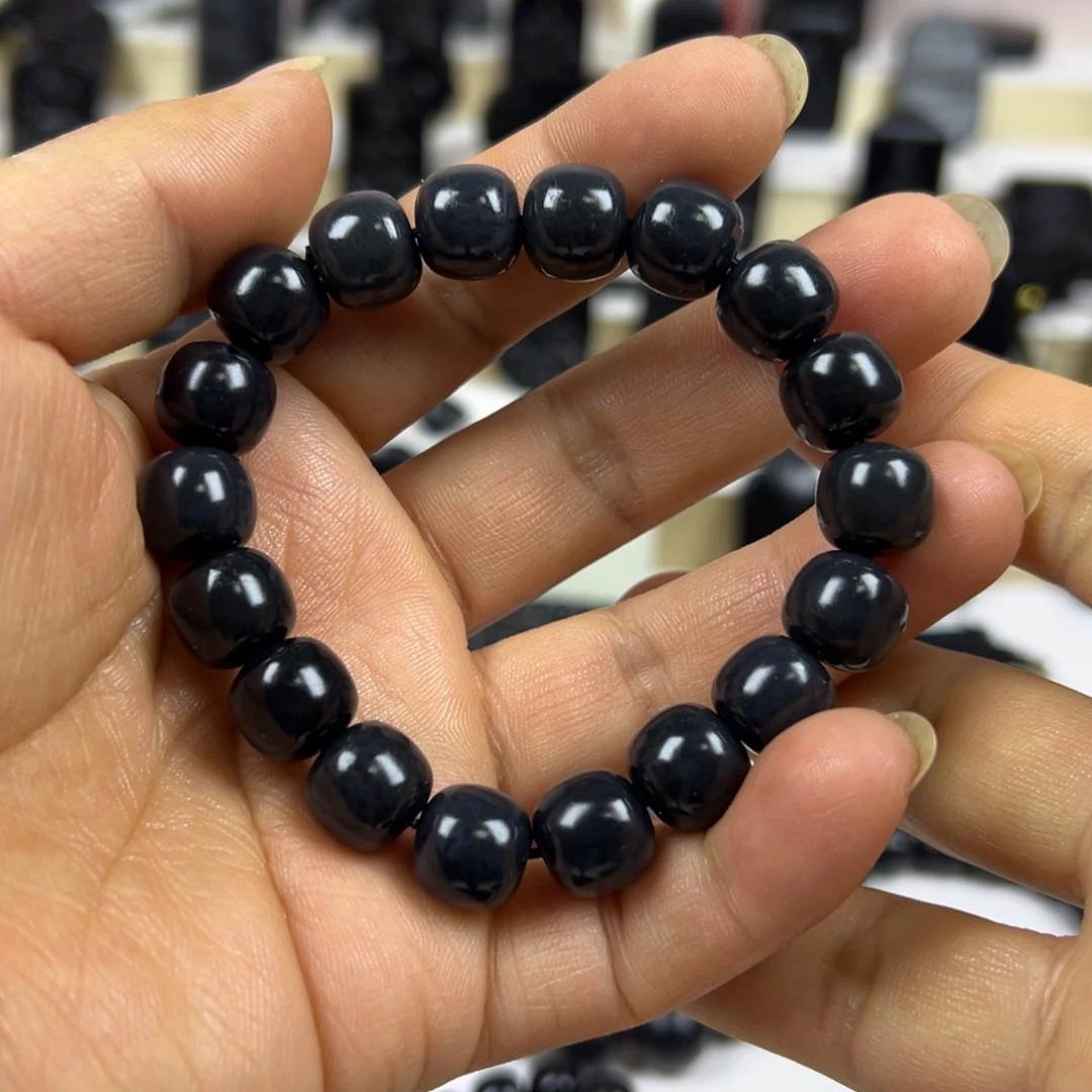 和田玉（墨玉）未镶嵌颈饰卡12老型墨玉灰调手串