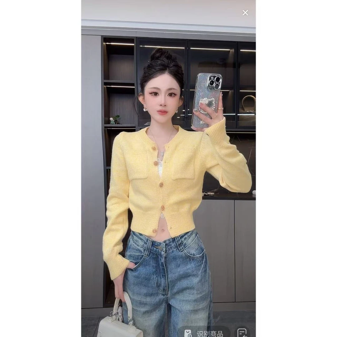 曼曼【娇纯韩女~】小香风针织开衫外套