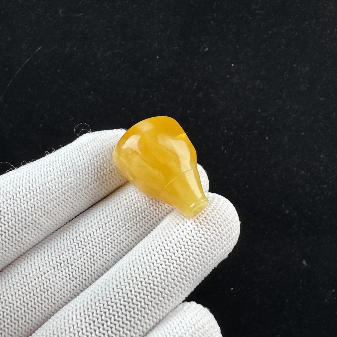 Z3652天然原矿蜜蜡 满蜡妖花三通18.8*28*17mm支持复检 假一罚四