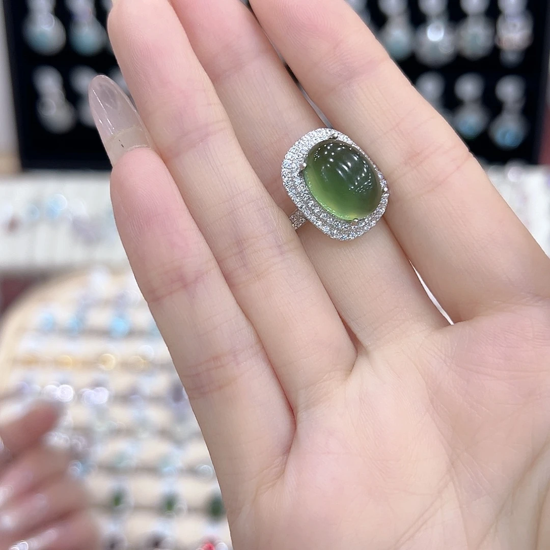 不***就银S925镶嵌水晶戒指