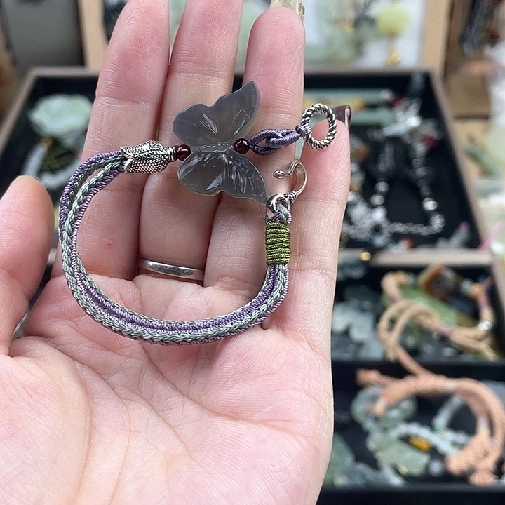 蛇纹石玉合金颈饰