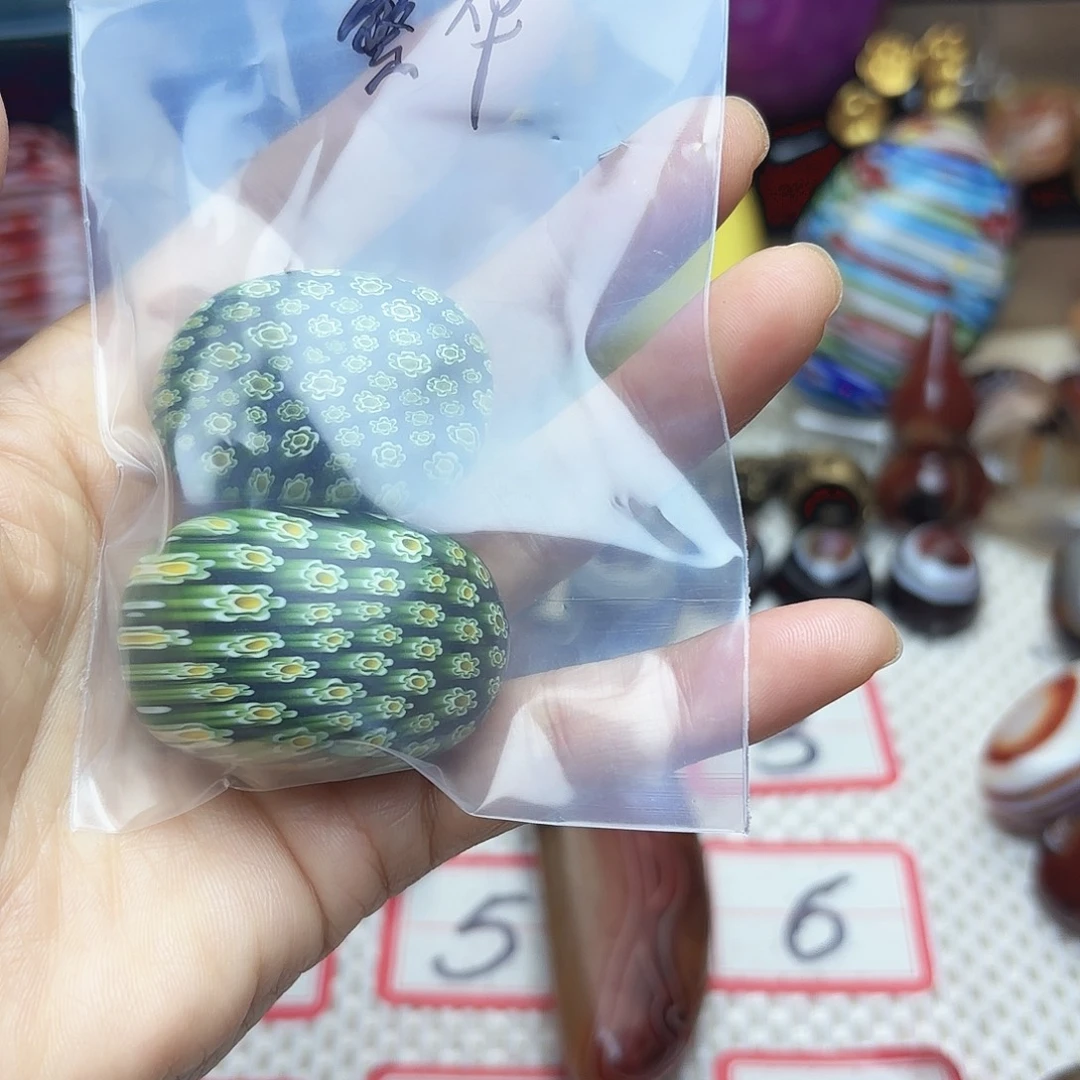 繁***律玛瑙/玉髓未镶嵌珠宝半成品