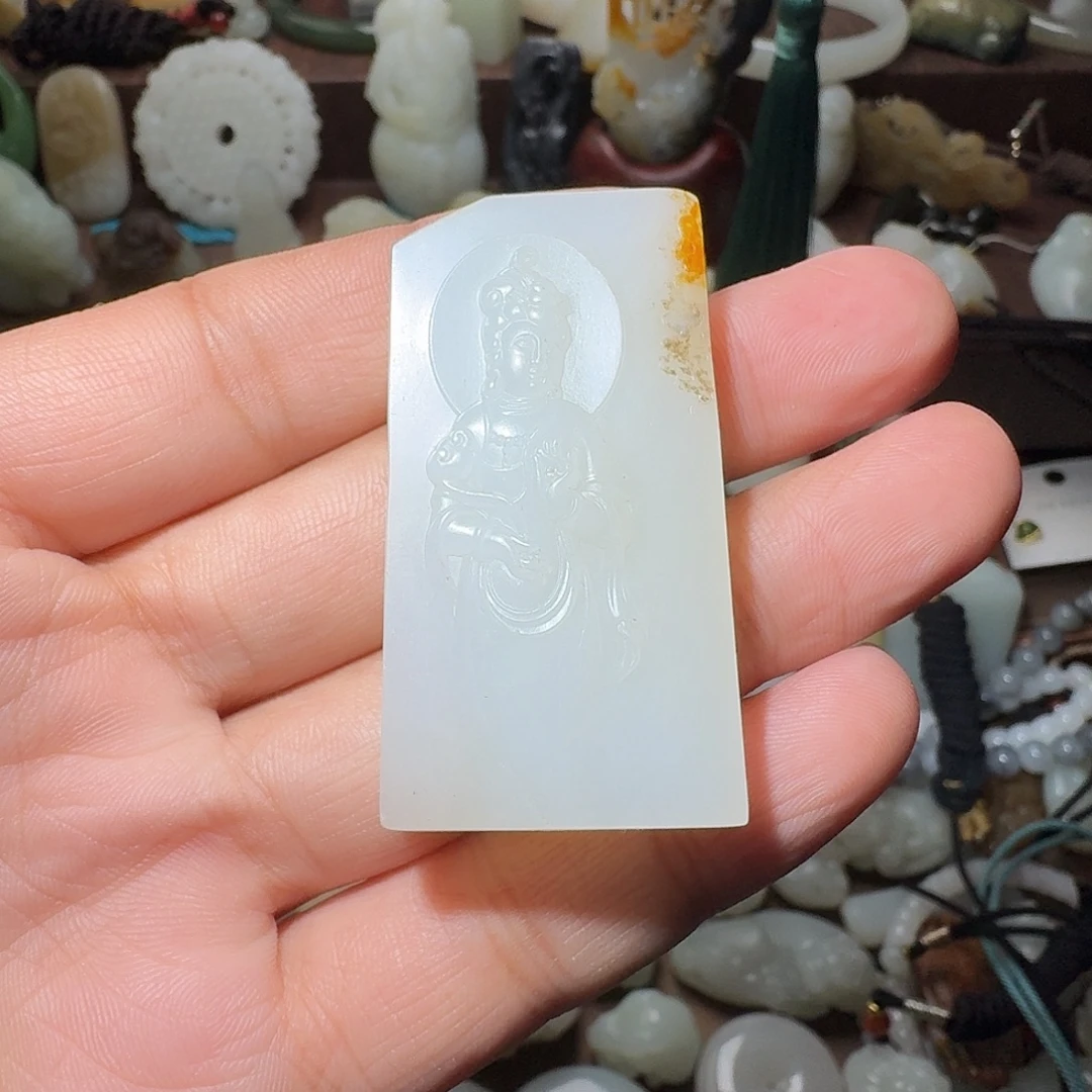 老***）和田玉未镶嵌颈饰