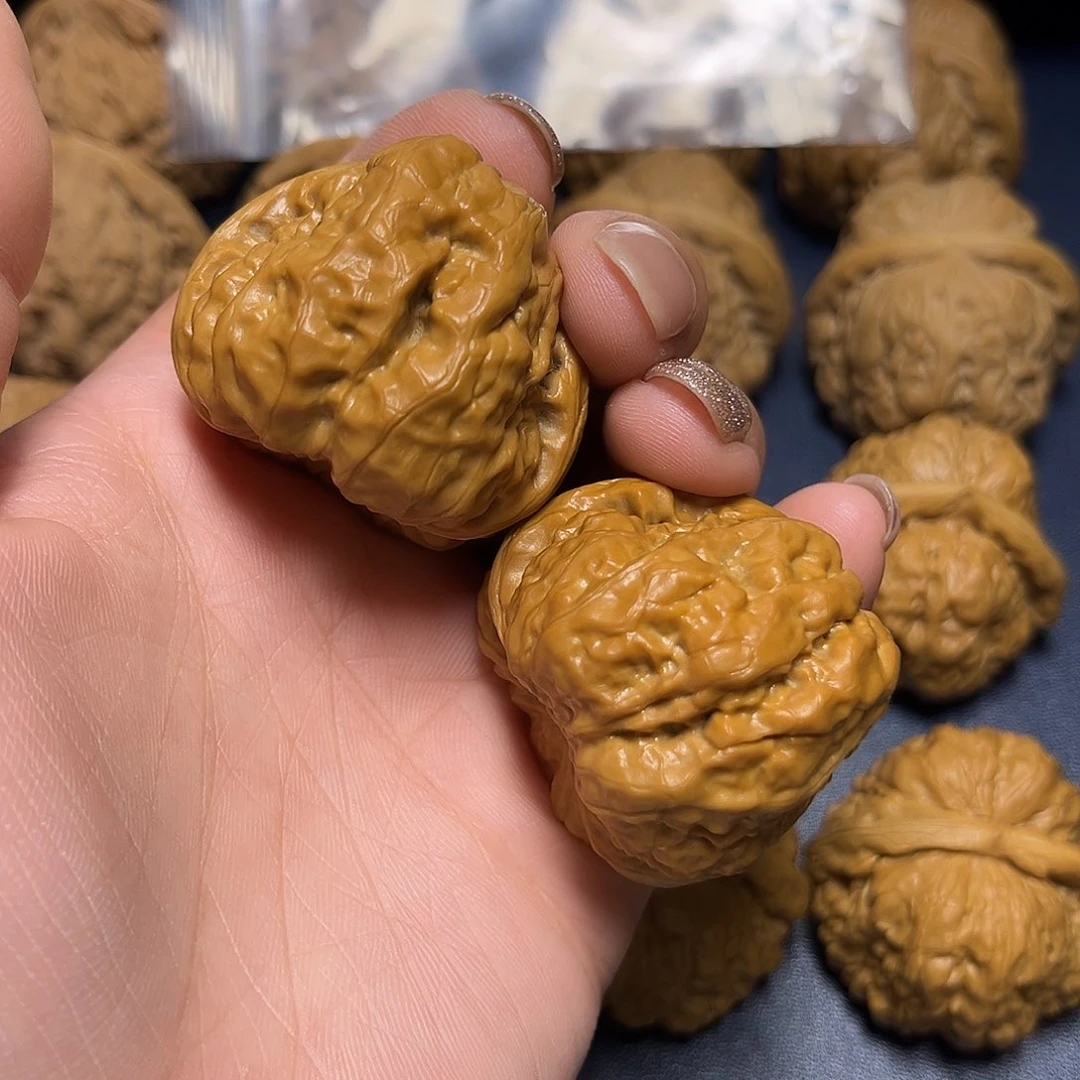 文玩核桃吊坠承**爱哇哇哇40