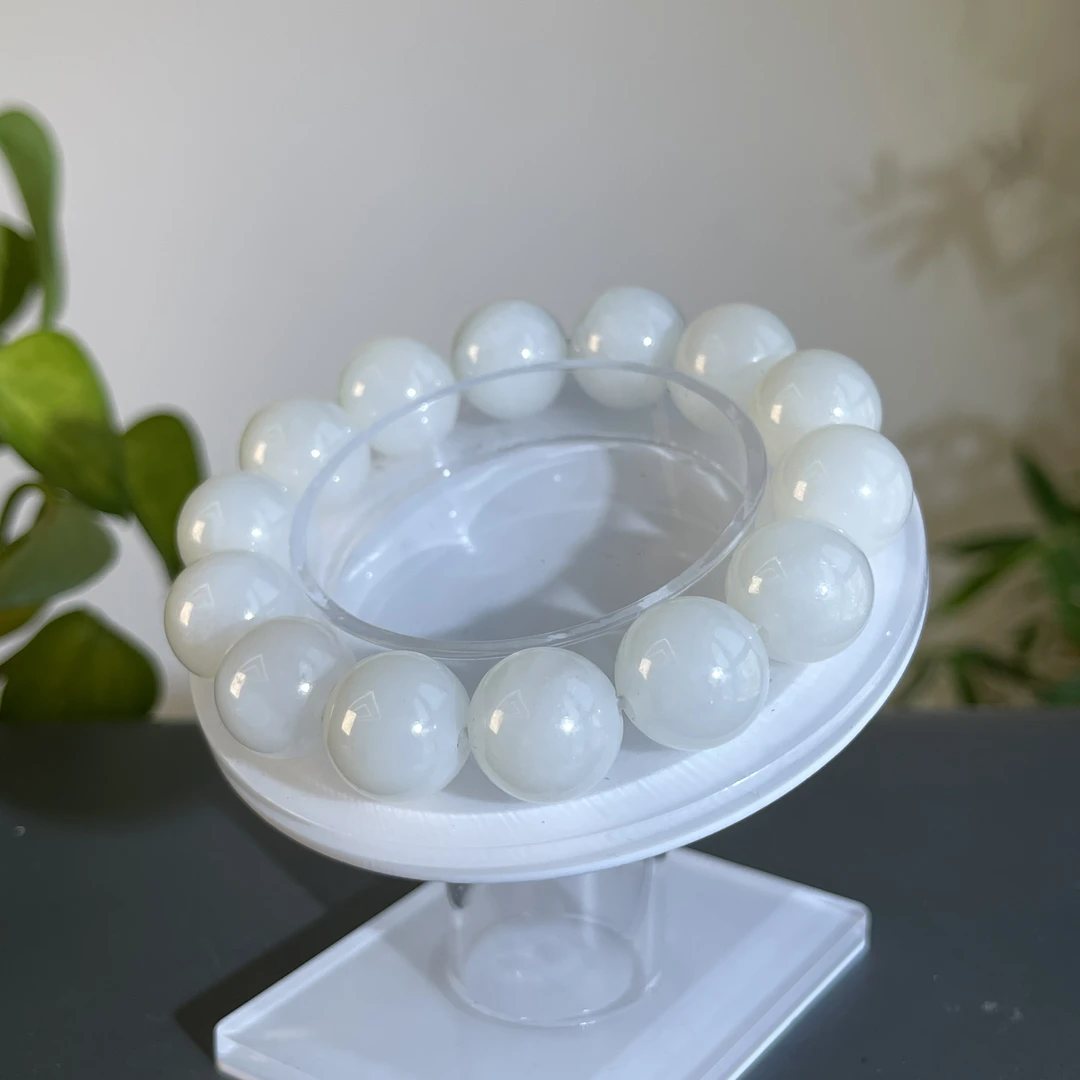 JTA26-83  和田玉-手串