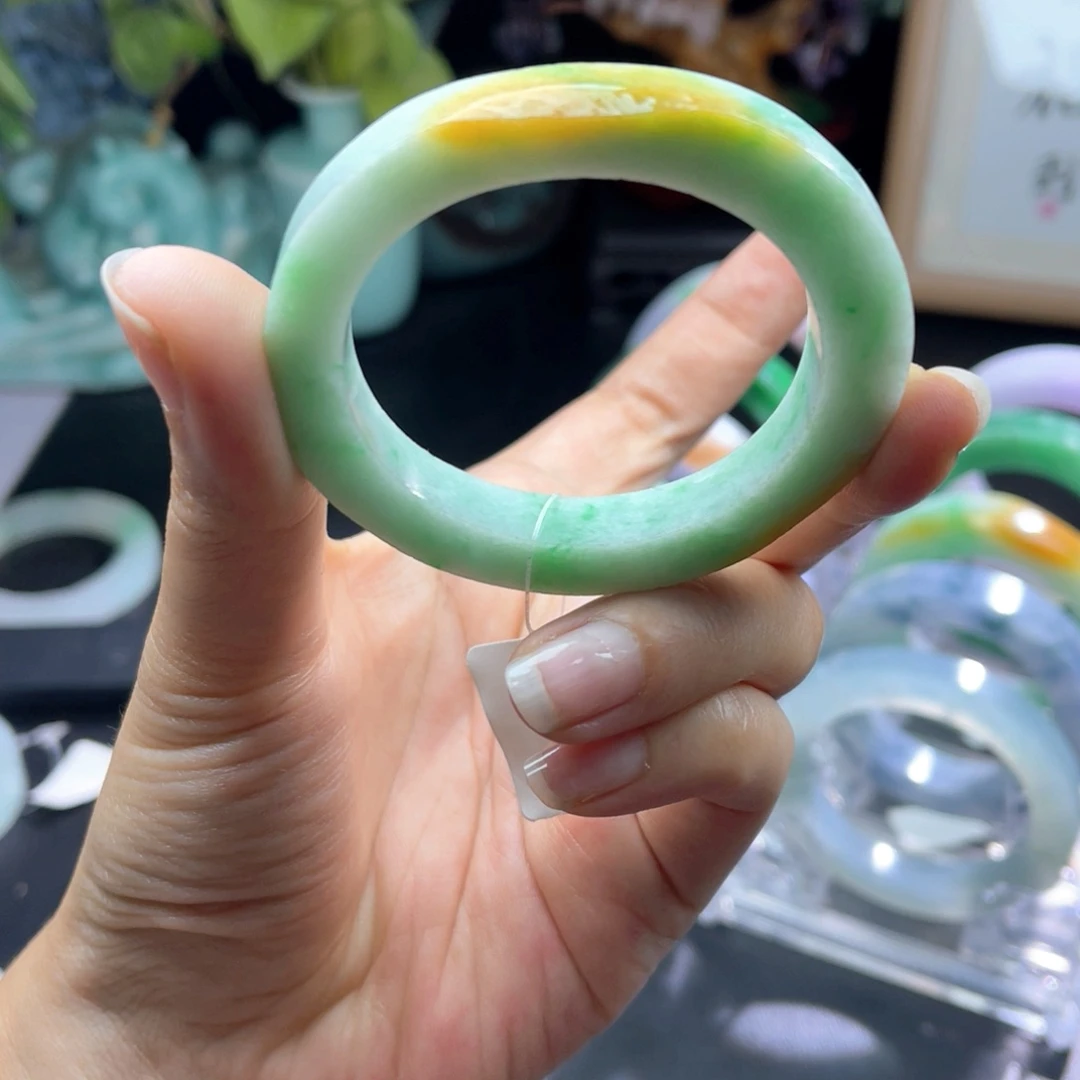 未镶嵌天然翡翠A货手镯定制翡翠