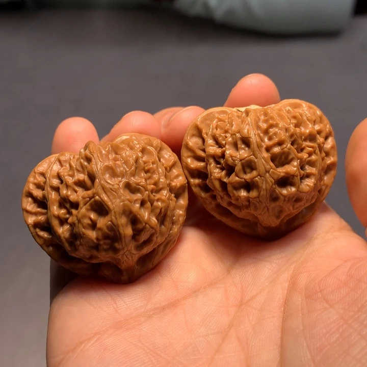 文玩核桃把件宫灯168